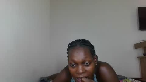 sellinprinces online show from October 1, 9:46 pm