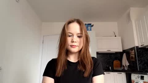 Lily online show from June 21, 3:24 am