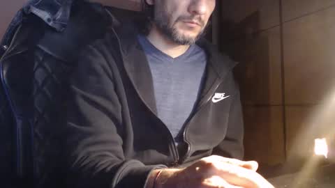 senorneby online show from January 14, 5:54 pm