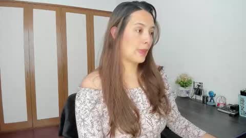 Samantha -  online show from October 8, 8:48 pm