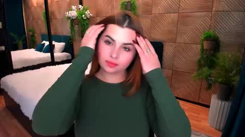 Becca online show from December 3, 4:40 pm