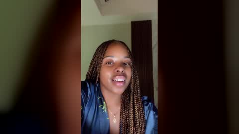 sensualprima online show from December 21, 12:11 pm