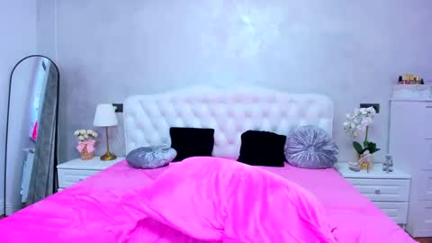 EllaRossa online show from December 2, 12:13 pm