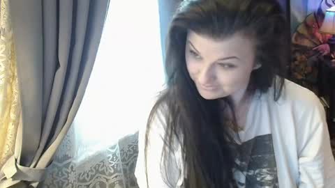 Tara online show from March 1, 2:13 pm