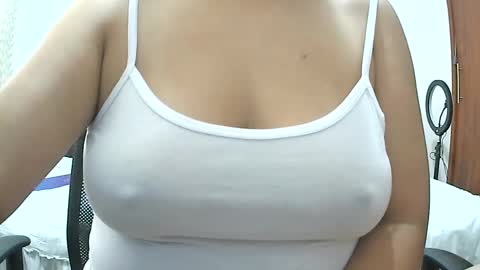 senthix  heyy promo en OnlyFans aprovecha 85 descuento online show from October 14, 1:36 pm