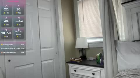 Seraphina online show from April 4, 5:42 pm