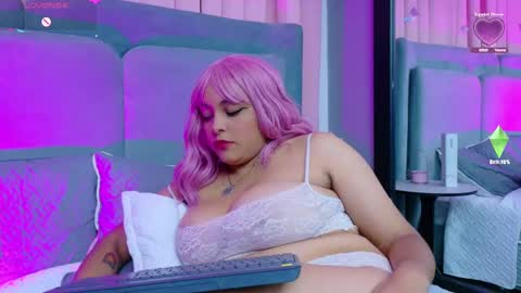 Snapshot of serena_15 chatting on September 23, 3:50 pm Serena online show from September 23, 3:50 pm