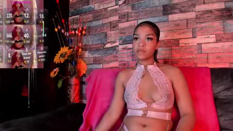 Serena  online show from February 9, 12:09 pm