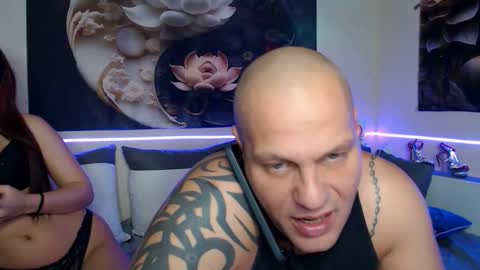 serenaandryan online show from November 14, 9:49 pm