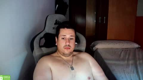 Snapshot of sergio95n chatting on September 10, 6:47 am Pollos online show from September 10, 6:47 am