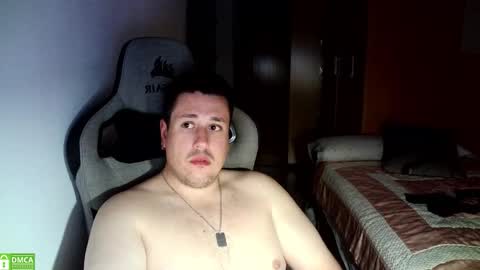 Snapshot of sergio95n chatting on October 5, 8:38 pm Pollos online show from October 5, 8:38 pm