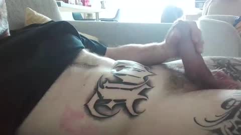 serialfucka69 online show from February 3, 11:20 am