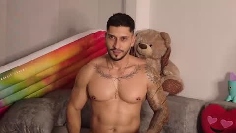 HEY IM SETH online show from July 2, 3:23 am