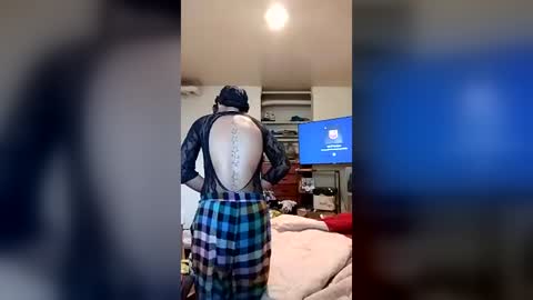 sethandrah_n_crazyeyes online show from June 28, 12:12 pm