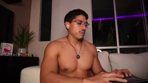 Sett online show from June 28, 3:35 am