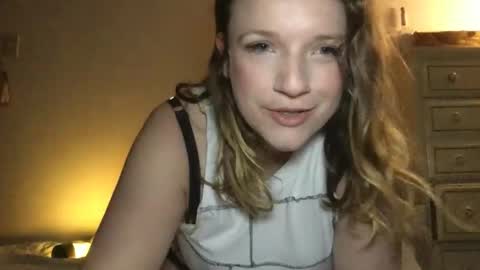 seturselfonfyre online show from June 2, 2:46 am