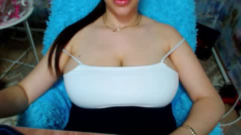 seu_cute online show from November 27, 6:15 pm