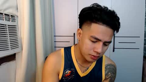 HI I AM JAMESPLEASE LET ME DO SOME HOT SHOWS FOR YOU HERE FOR MY  SCHOOL AND FOR MY FAMILY online show from November 14, 9:05 pm