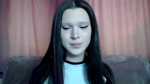 Nextdoor Princess online show from February 27, 6:35 am