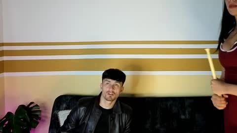 KhidaMilo online show from September 13, 9:50 pm