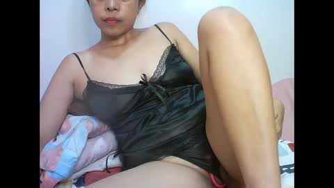 Megummi or Meg online show from October 28, 7:09 am