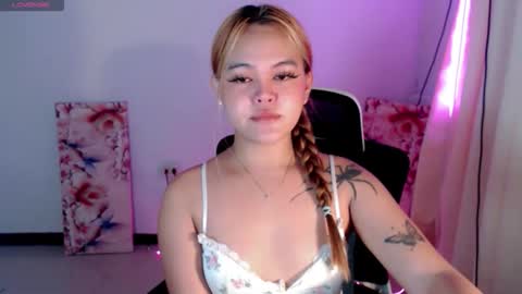 sexxxy_caroline online show from May 23, 6:04 pm