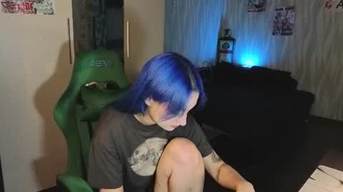 Lally online show from August 3, 7:09 pm