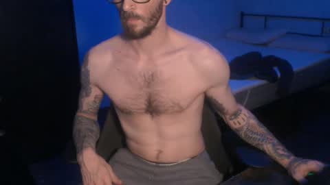 SiuL online show from March 2, 6:30 pm