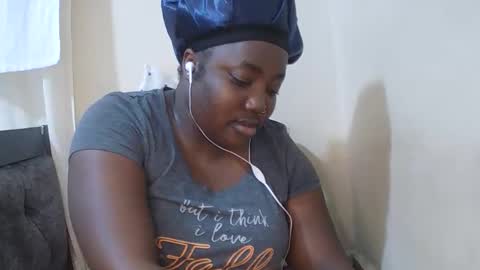 sexxy_bree online show from October 3, 8:50 pm