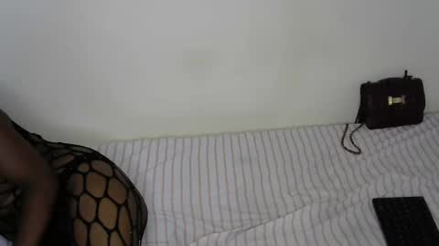sexxy_nisa online show from March 3, 12:37 am