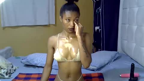 sexxy_tiana online show from June 11, 3:26 am