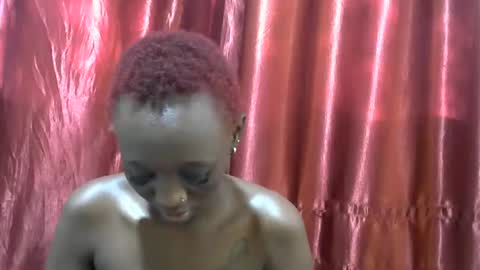 Snapshot of sexxy_veee chatting on September 25, 4:30 am sexxy_veee online show from September 25, 4:30 am