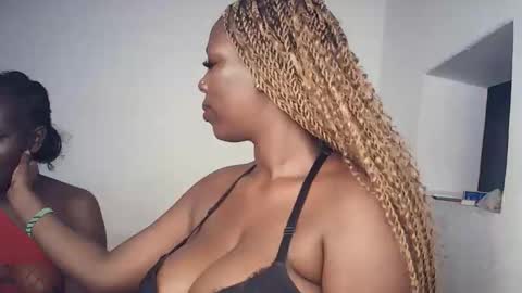 sexxydivah online show from March 24, 8:59 pm