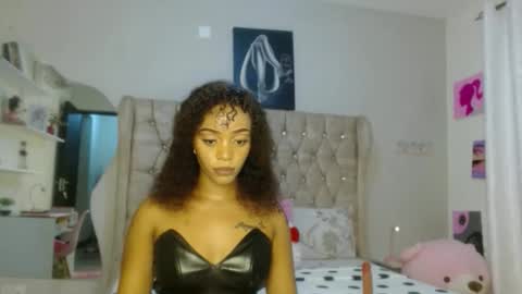sexy_babydoll22 online show from May 11, 4:15 pm