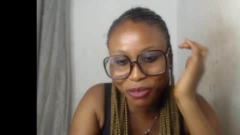 Sexy blackgirl2 online show from October 24, 8:09 pm