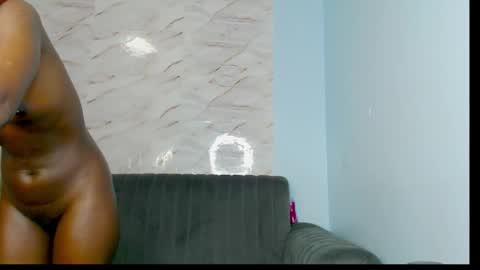 Snapshot of sexy_blonde2 chatting on September 10, 9:54 am tina online show from September 10, 9:54 am
