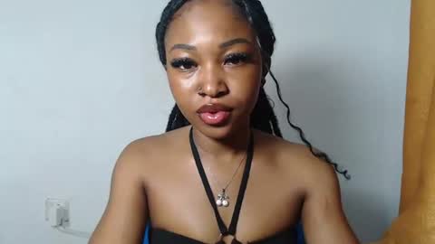 sexy_bluey247 online show from June 15, 2:58 am