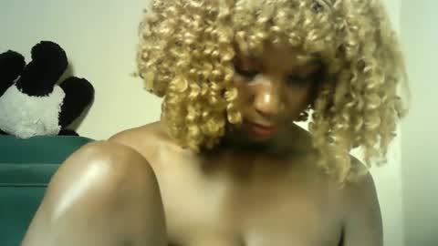 sexy_chocoy05 online show from November 6, 7:06 pm