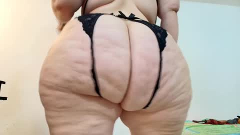 karla           instagram  online show from February 13, 5:01 pm