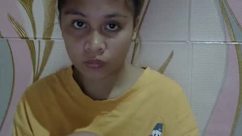 henley online show from December 16, 12:38 pm