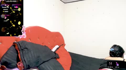 Jhoan online show from April 8, 6:55 pm