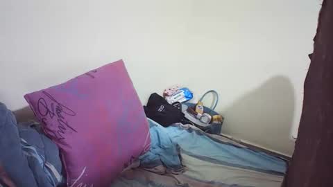 sexy_june20 online show from March 3, 8:38 pm