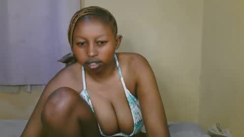 sexy_latasha online show from June 2, 6:21 pm