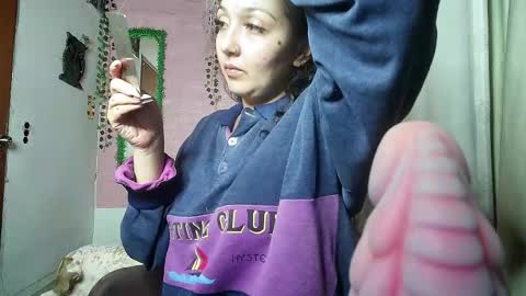 sexy lolas online show from March 9, 2:16 am