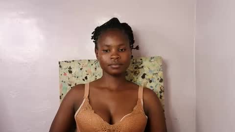 Molyne online show from February 22, 6:28 am