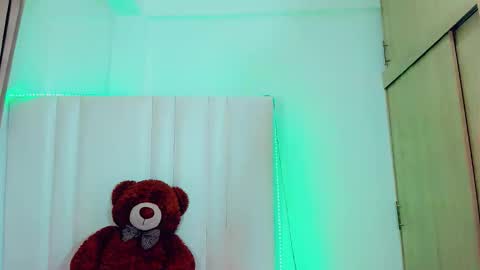 sexy_nicole_ricutty online show from September 20, 2:58 am