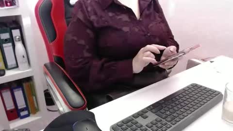 Sexy orientale online show from November 25, 6:45 am