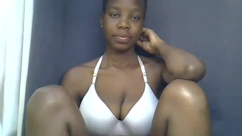 sexy_peach4 online show from July 8, 11:24 am