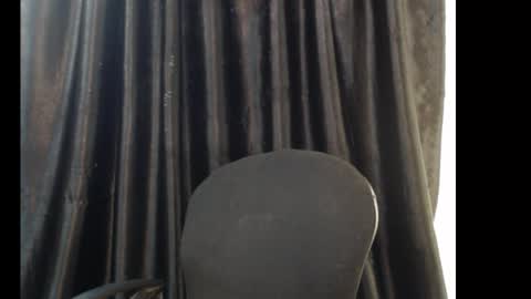 zoe online show from December 22, 7:04 am