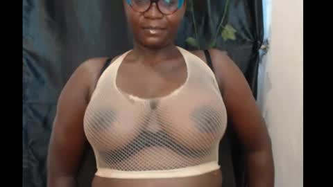 zoe online show from March 24, 4:02 pm